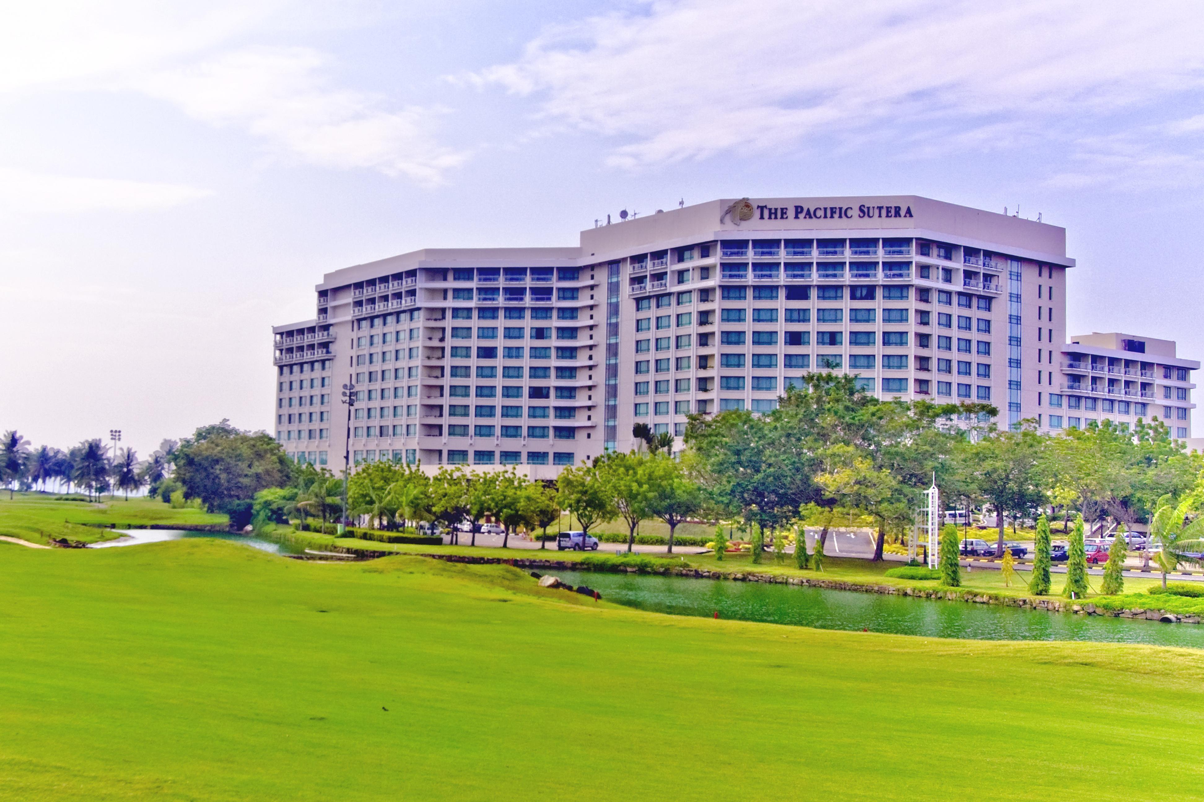 Hotel The Pacific Sutera Kota Kinabalu Zewnętrze zdjęcie The Pacific Hotel