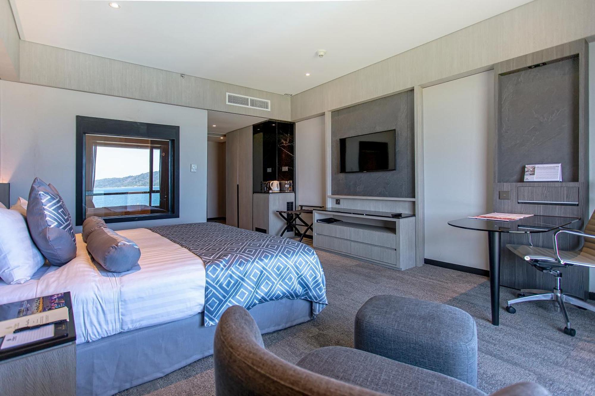 Hotel The Pacific Sutera Kota Kinabalu Zewnętrze zdjęcie A room at the Protea Hotel Fire & Ice