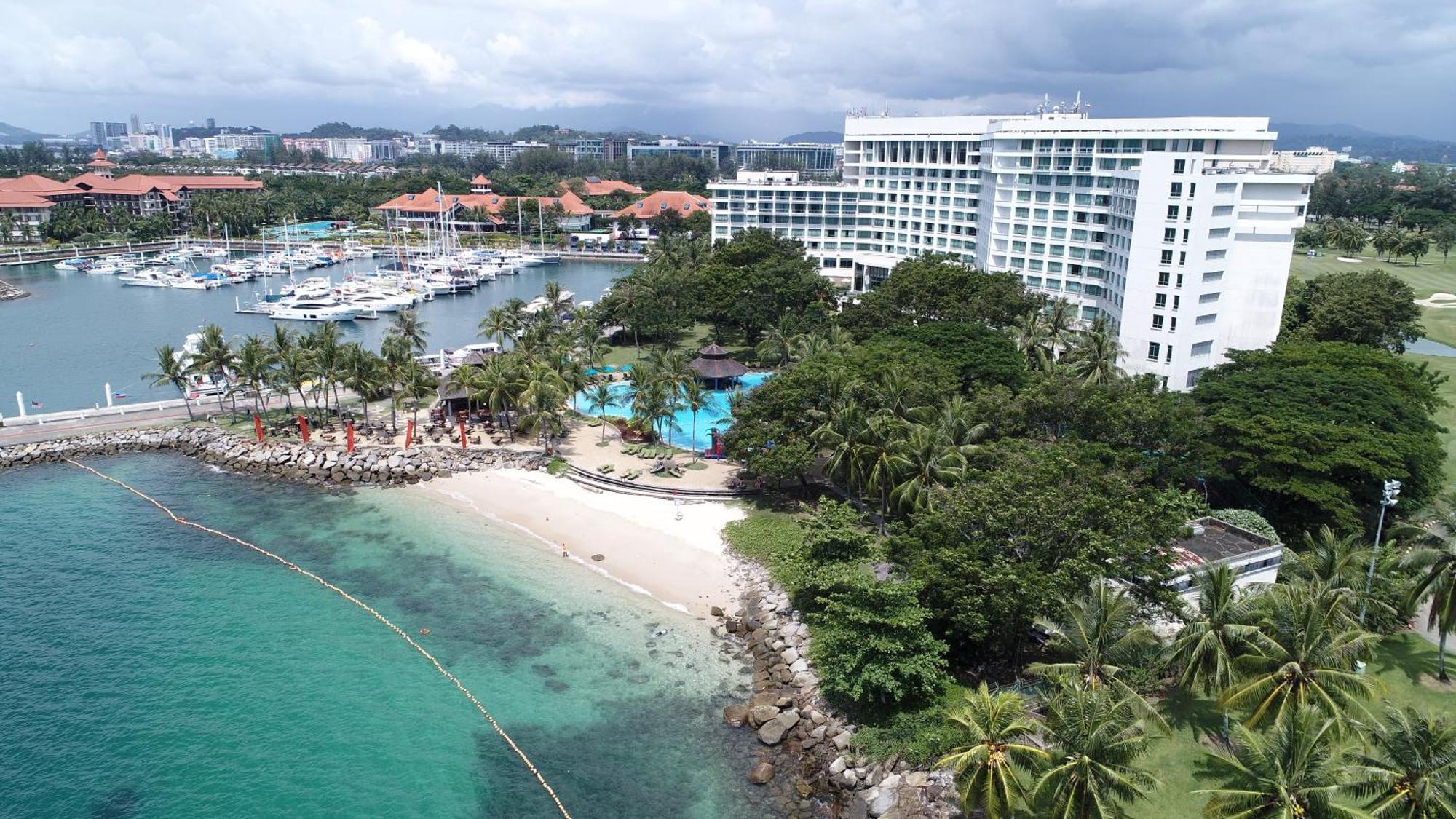 Hotel The Pacific Sutera Kota Kinabalu Zewnętrze zdjęcie Marina Bay, with Marina East Marina Club, Marina East Marina Village, Marina East Marina Marina, Marina East Marina Marina East Marina East Marina East Marina East Marina East Marina East Marina East Marina East Marina East Marina East Marina East Ma